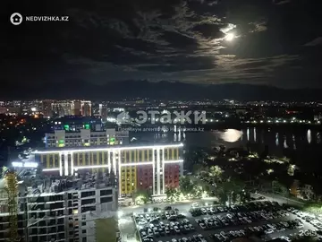 2-комнатная квартира, этаж 11 из 21, 64 м²
