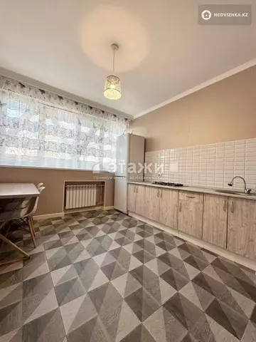 2-комнатная квартира, этаж 2 из 8, 58 м²