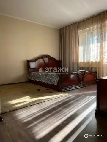 2-комнатная квартира, этаж 8 из 17, 66 м²