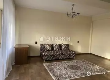 2-комнатная квартира, этаж 8 из 9, 64 м²