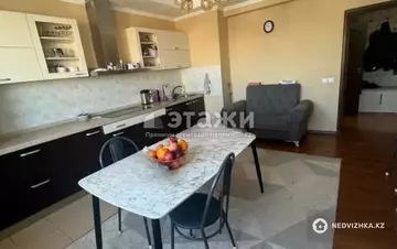 2-комнатная квартира, этаж 8 из 15, 91 м²