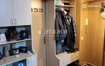 2-комнатная квартира, этаж 3 из 5, 42 м²