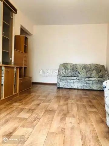 1-комнатная квартира, этаж 4 из 5, 33 м²