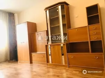 1-комнатная квартира, этаж 4 из 5, 33 м²