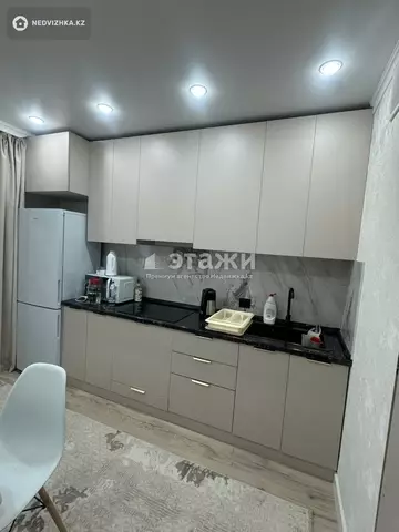 1-комнатная квартира, этаж 2 из 9, 40 м², на длительный срок