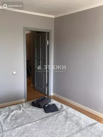 2-комнатная квартира, этаж 4 из 5, 50 м², на длительный срок