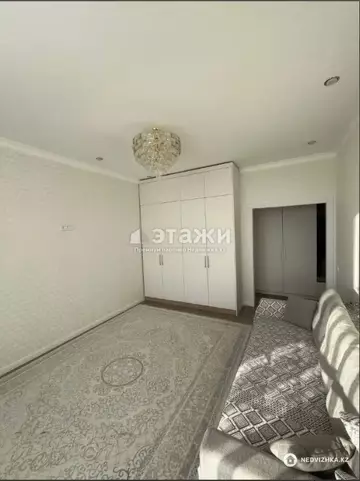 1-комнатная квартира, этаж 14 из 18, 40 м²