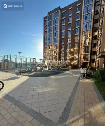 4-комнатная квартира, этаж 9 из 9, 114 м²
