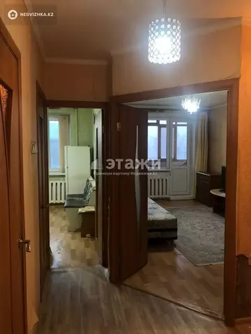 2-комнатная квартира, этаж 4 из 5, 50 м²