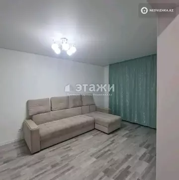 1-комнатная квартира, этаж 7 из 12, 38 м²