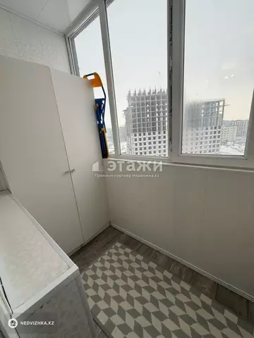 2-комнатная квартира, этаж 9 из 9, 39 м²