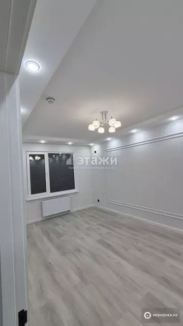 1-комнатная квартира, этаж 13 из 17, 35 м²