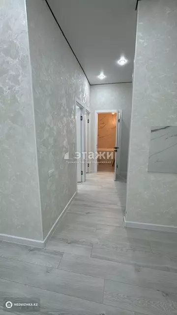 49.6 м², 3-комнатная квартира, этаж 2 из 12, 50 м², изображение - 2