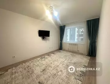 70 м², 2-комнатная квартира, этаж 5 из 12, 70 м², изображение - 1