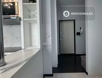 1-комнатная квартира, этаж 21 из 25, 48 м²
