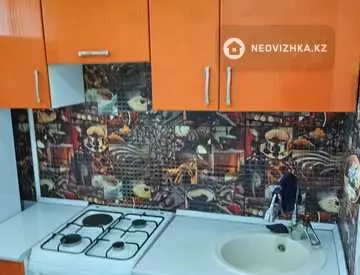 1-комнатная квартира, этаж 3 из 5, 32 м²