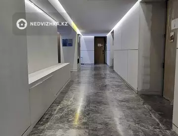 2-комнатная квартира, этаж 2 из 4, 54 м²