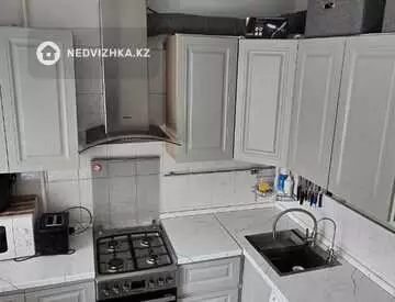 4-комнатная квартира, этаж 3 из 5, 78 м²