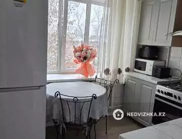 4-комнатная квартира, этаж 3 из 5, 78 м²