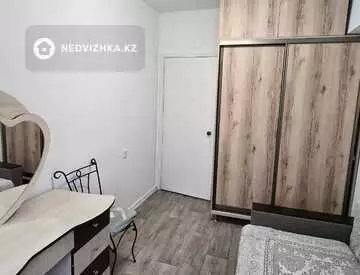 4-комнатная квартира, этаж 3 из 5, 78 м²
