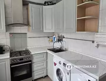 4-комнатная квартира, этаж 3 из 5, 78 м²