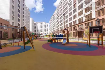 3-комнатная квартира, этаж 3 из 10, 88 м²