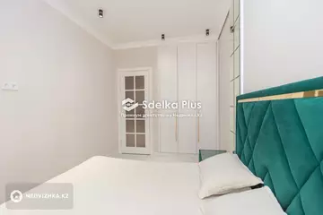 3-комнатная квартира, этаж 3 из 10, 88 м²