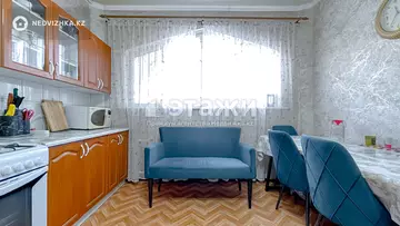3-комнатная квартира, этаж 3 из 9, 70 м²