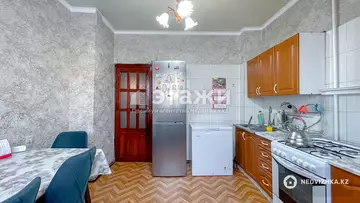 3-комнатная квартира, этаж 3 из 9, 70 м²