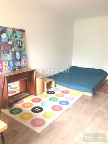 1-комнатная квартира, этаж 4 из 5, 32 м²