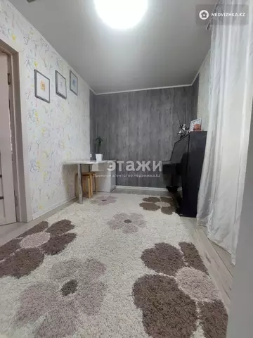 2-комнатная квартира, этаж 3 из 4, 33 м²