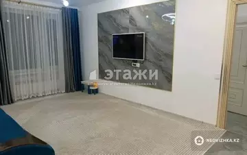 2-комнатная квартира, этаж 3 из 12, 68 м²