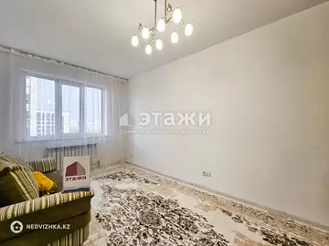 3-комнатная квартира, этаж 10 из 12, 75 м², на длительный срок