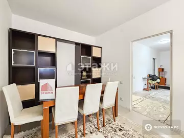 3-комнатная квартира, этаж 10 из 12, 75 м², на длительный срок