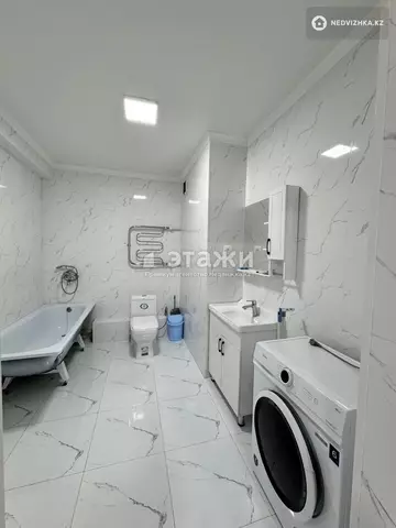 2-комнатная квартира, этаж 3 из 10, 70 м², на длительный срок