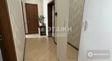2-комнатная квартира, этаж 9 из 9, 58 м²