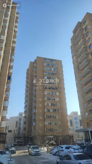 1-комнатная квартира, этаж 9 из 9, 36 м²