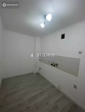 2-комнатная квартира, этаж 9 из 10, 45 м²