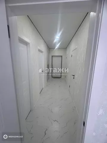 2-комнатная квартира, этаж 10 из 13, 55 м²