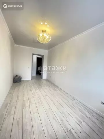 2-комнатная квартира, этаж 3 из 10, 56 м²