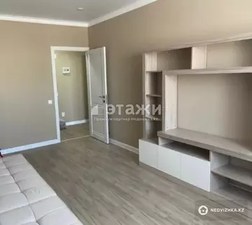 1-комнатная квартира, этаж 9 из 12, 39 м²