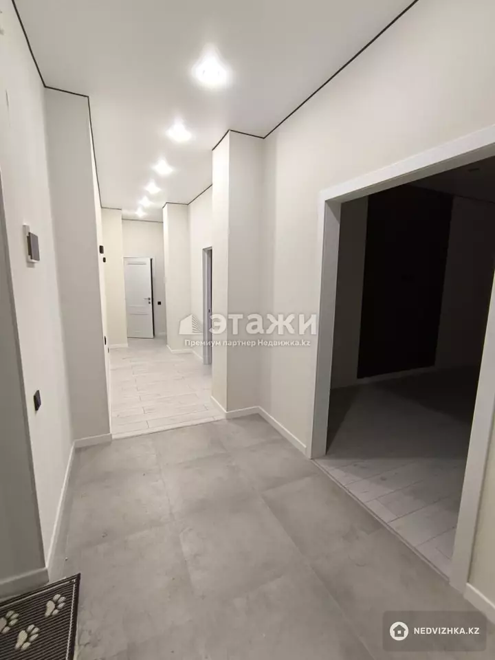 70 м², 2-комнатная квартира, этаж 3 из 17, 70 м², изображение - 1