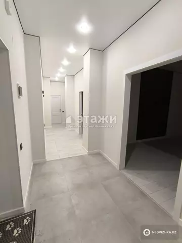 70 м², 2-комнатная квартира, этаж 3 из 17, 70 м², изображение - 0