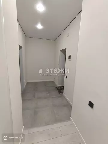 2-комнатная квартира, этаж 3 из 17, 70 м²