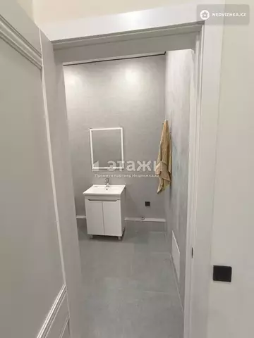 70 м², 2-комнатная квартира, этаж 3 из 17, 70 м², изображение - 31