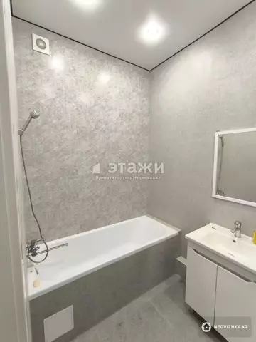 70 м², 2-комнатная квартира, этаж 3 из 17, 70 м², изображение - 32