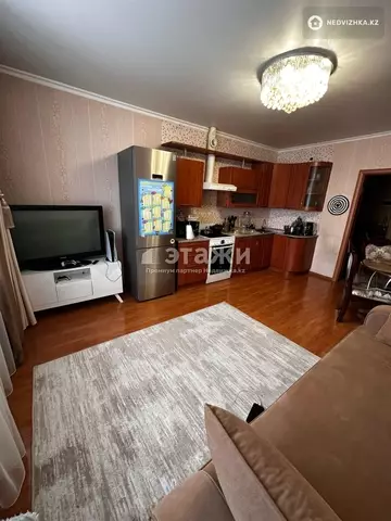 3-комнатная квартира, этаж 9 из 9, 65 м²