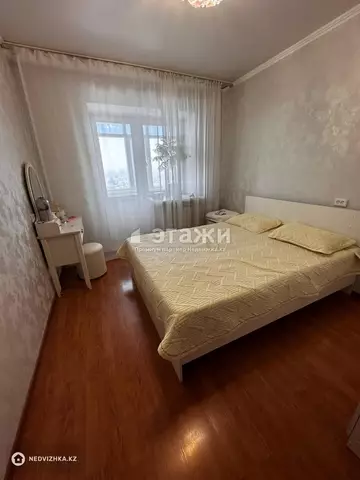 3-комнатная квартира, этаж 9 из 9, 65 м²