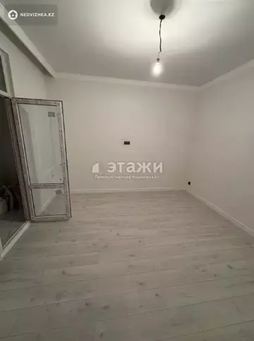 1-комнатная квартира, этаж 5 из 12, 37 м²