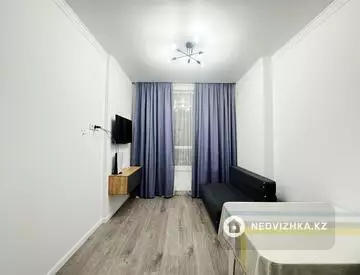 2-комнатная квартира, этаж 4 из 16, 45 м²